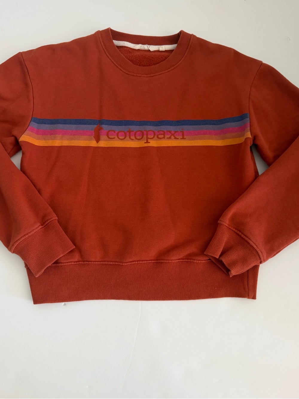 Cotopaxi Women’s Rust Crewneck Sweatshirt with Striped Logo XS